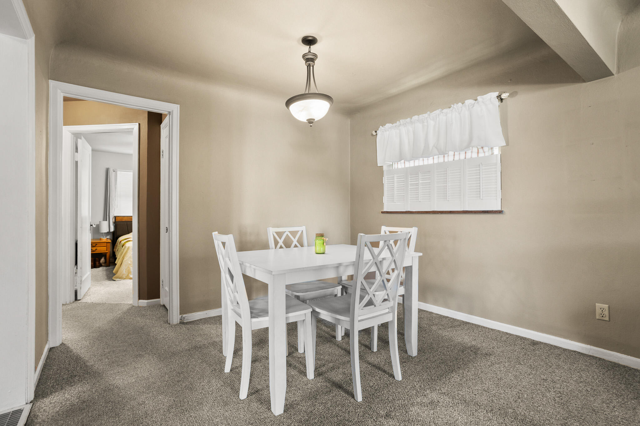 244 Castlewood Avenue, Dayton, Ohio 45405