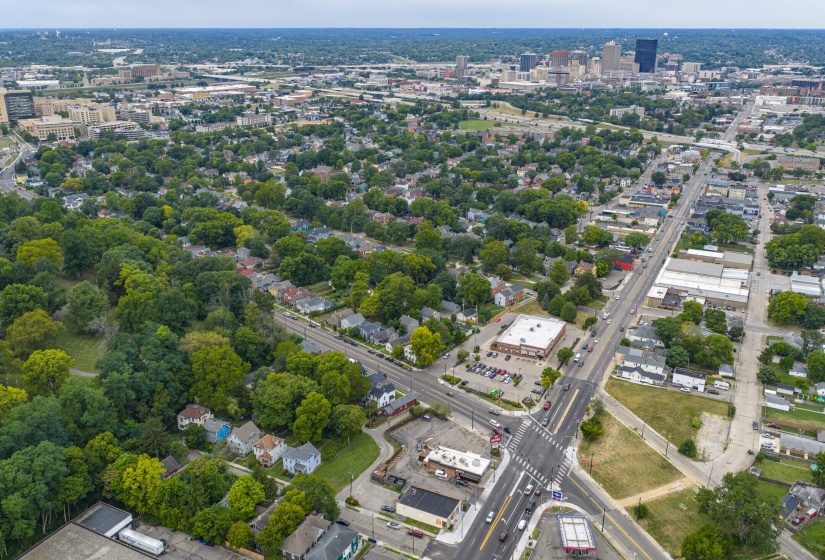 40 Greenwood-32