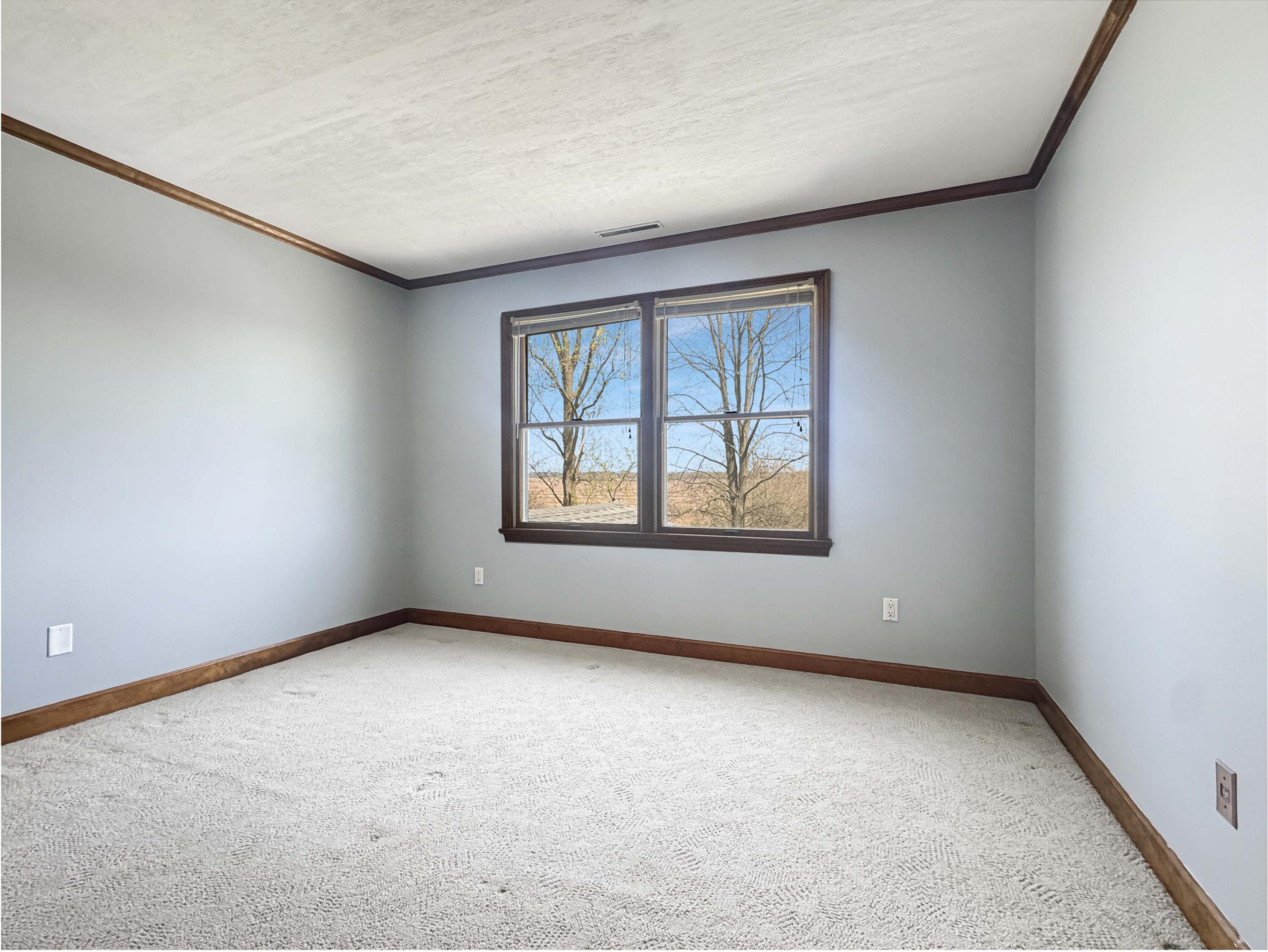 655 Dugan Road, Urbana, Ohio 43078
