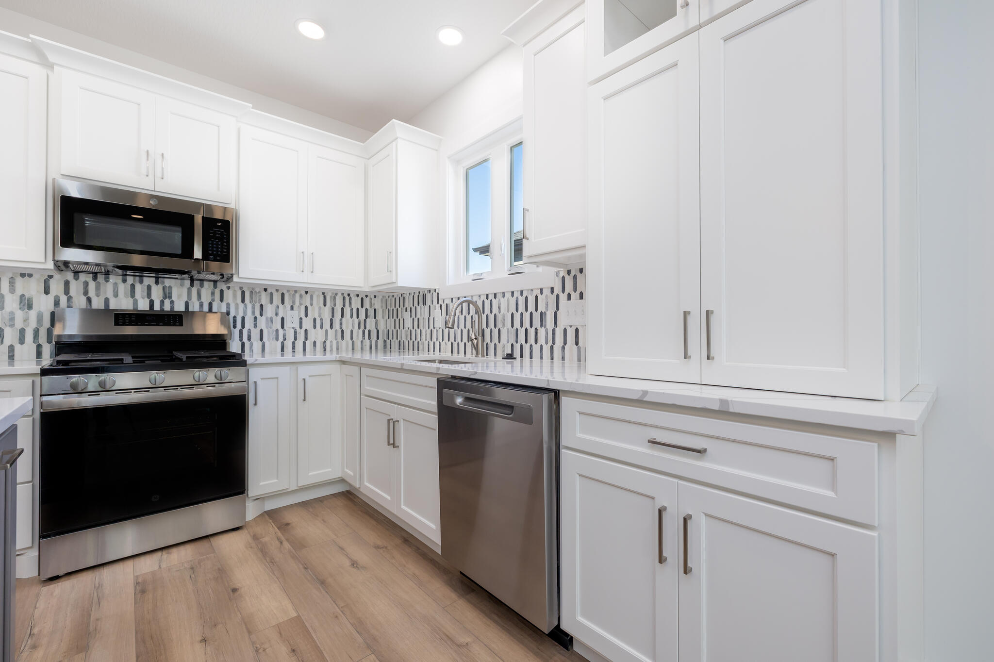 9712 Heron Way, Belle Center, Ohio 43310