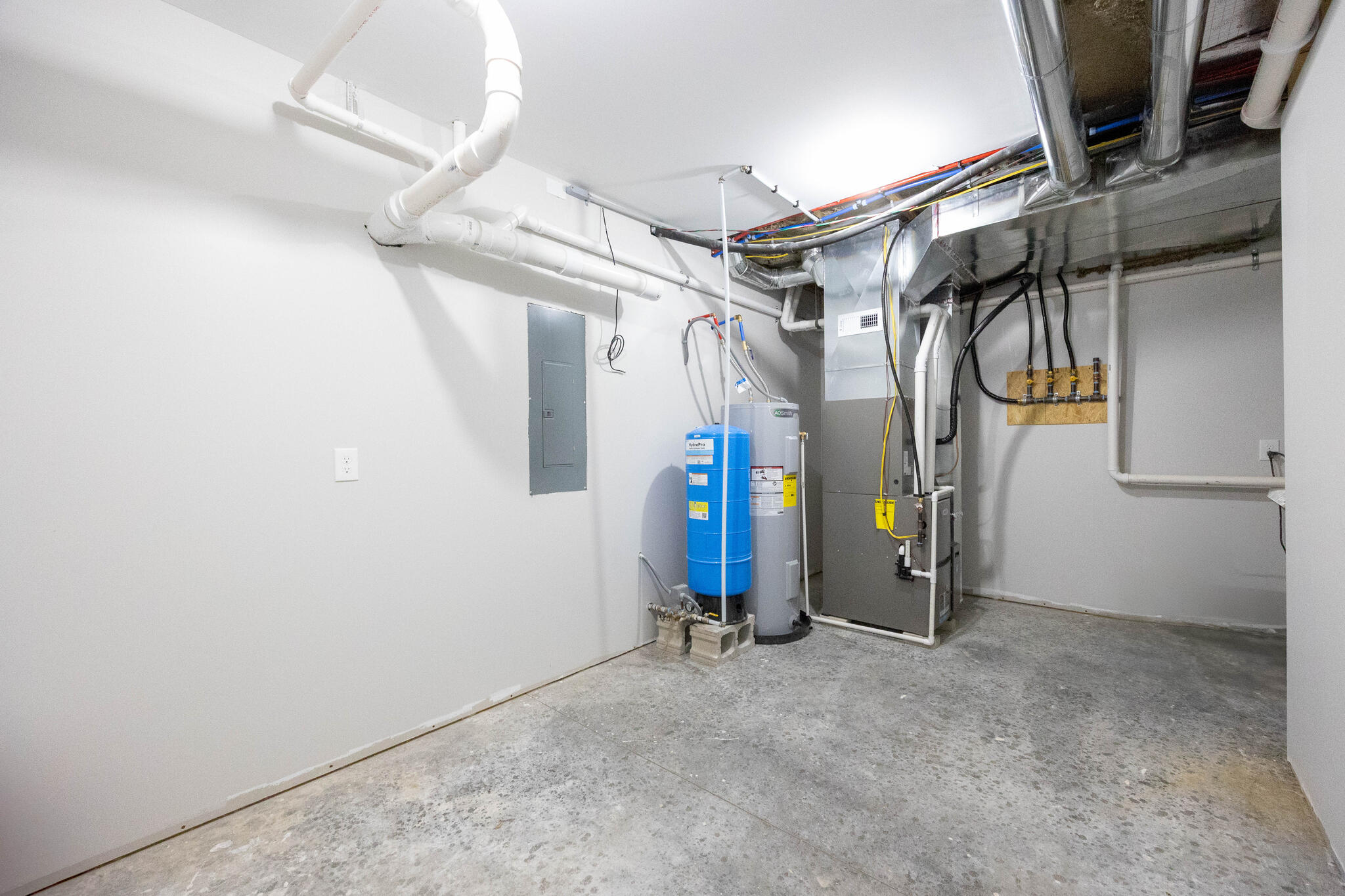 9712 Heron Way, Belle Center, Ohio 43310