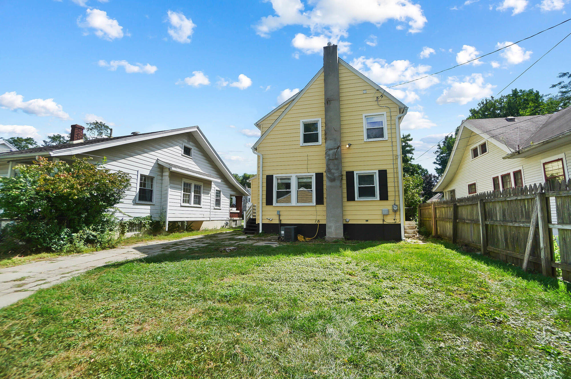 557 Shroyer Road, Dayton, Ohio 45419