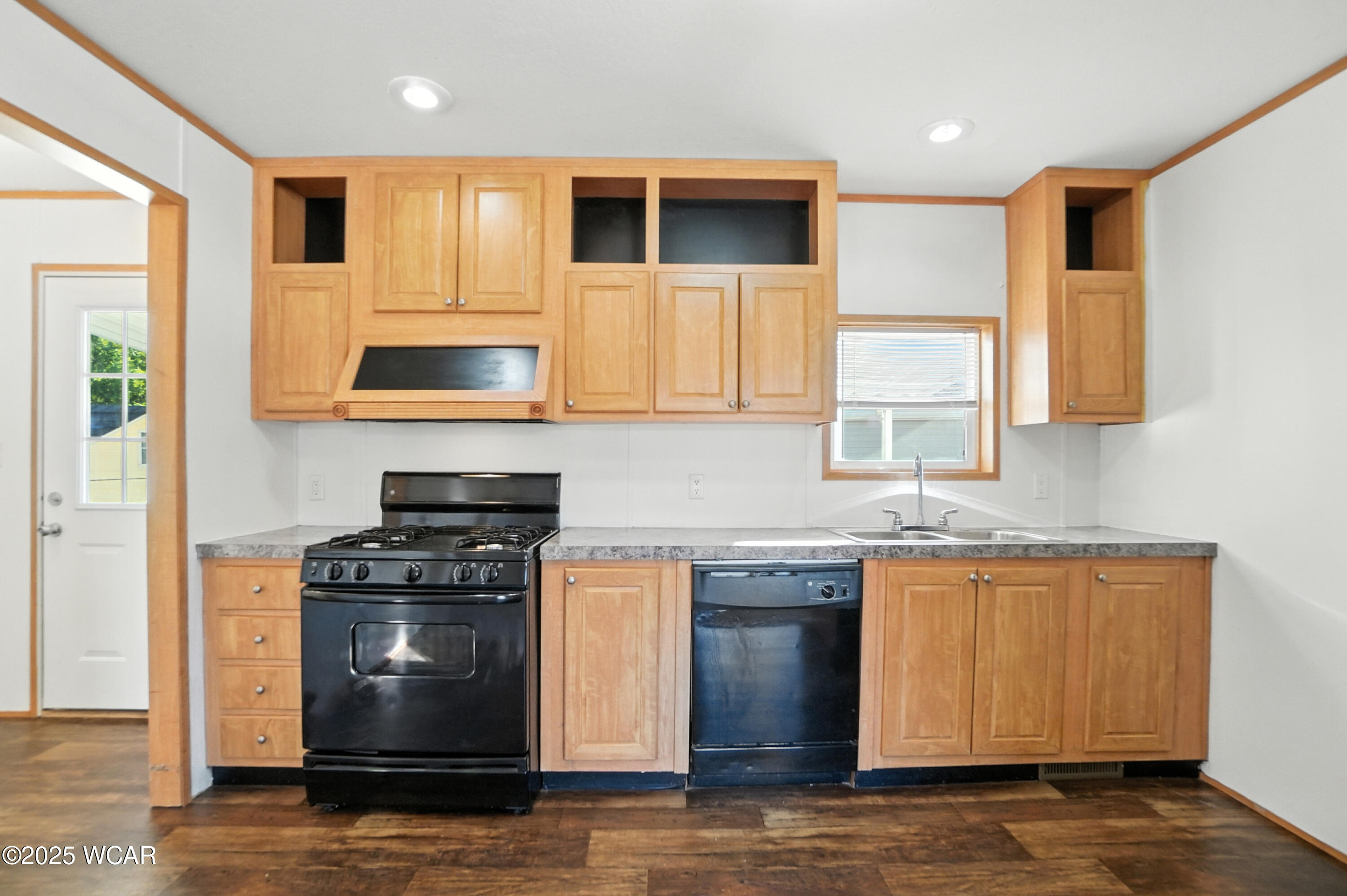 303 Pinewood Circle, Lima, Ohio