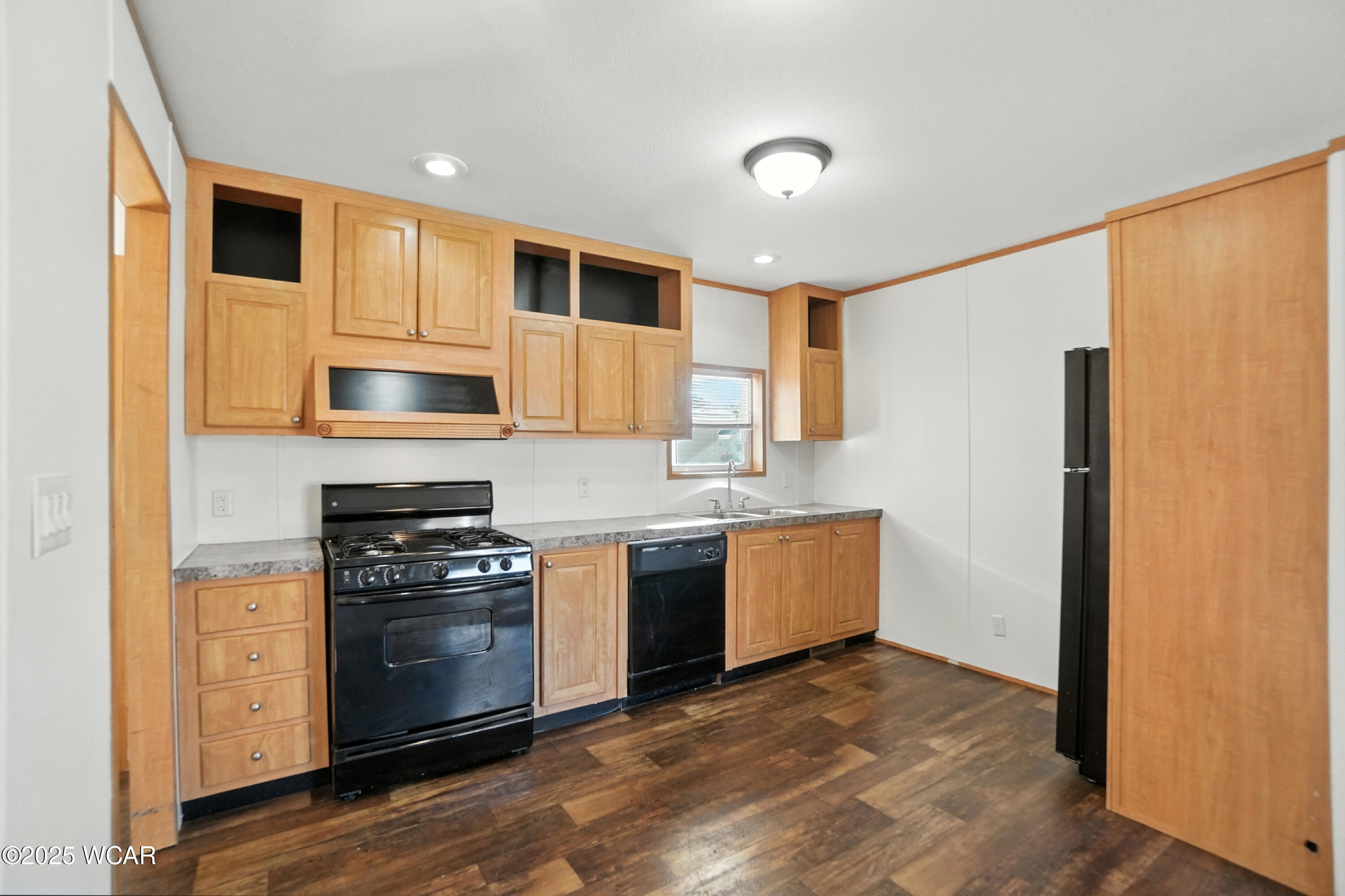 303 Pinewood Circle, Lima, Ohio