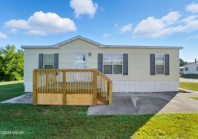 303 Pinewood Circle, Lima, Ohio, 3 Bedrooms Bedrooms, ,2 BathroomsBathrooms,Residential,For Sale,Pinewood,308110