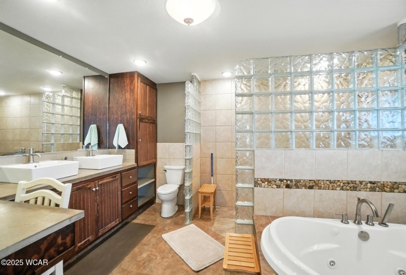 6782 Co Rd 15, Harrod, Ohio, 5 Bedrooms Bedrooms, ,4 BathroomsBathrooms,Residential,For Sale,Co Rd 15,308112