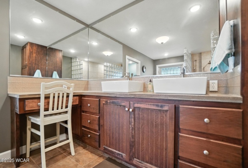 6782 Co Rd 15, Harrod, Ohio, 5 Bedrooms Bedrooms, ,4 BathroomsBathrooms,Residential,For Sale,Co Rd 15,308112