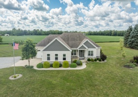 9900 Greenville Road, Sidney, Ohio 45365, 4 Bedrooms Bedrooms, ,3 BathroomsBathrooms,Residential,For Sale,Greenville,1041054