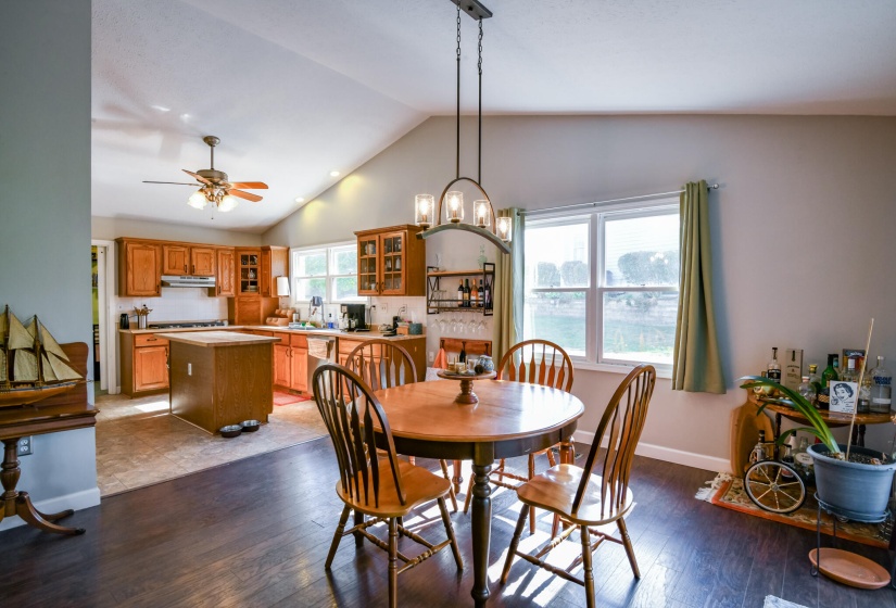 3386 Fairwood-12
