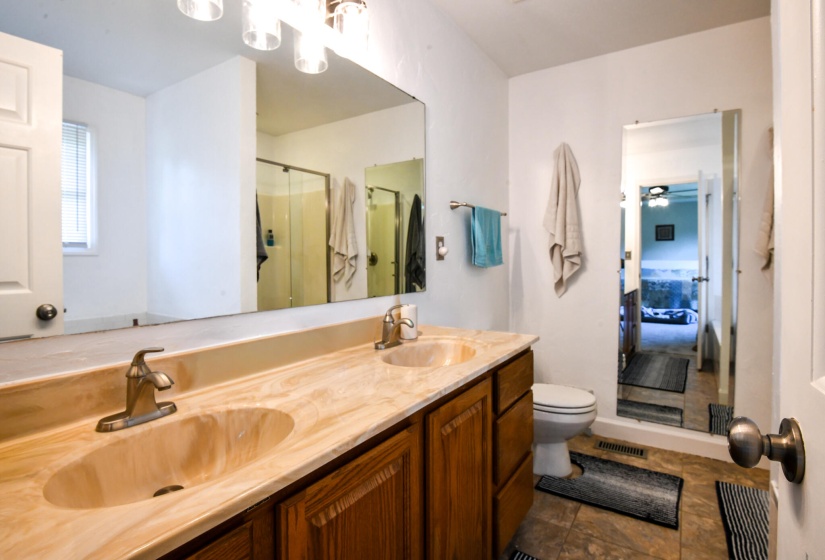 3386 Fairwood-22