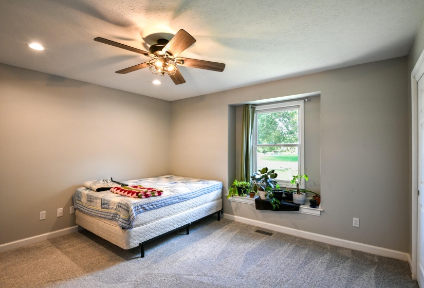 3386 Fairwood-28