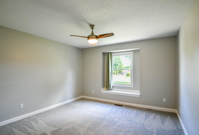 3386 Fairwood-30