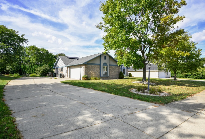 3386 Fairwood-36