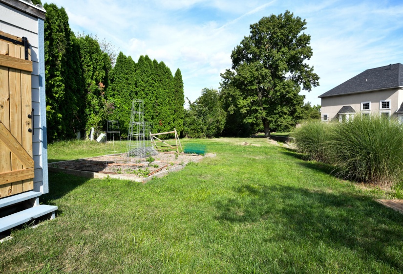 3386 Fairwood-43
