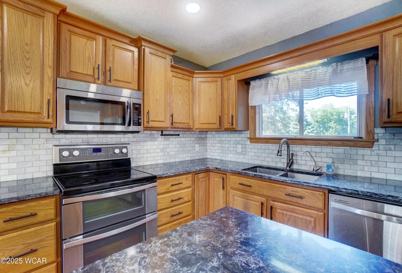 4071 Township Road 35, Ada, Ohio, 3 Bedrooms Bedrooms, ,2 BathroomsBathrooms,Residential,For Sale,Township Road 35,308117