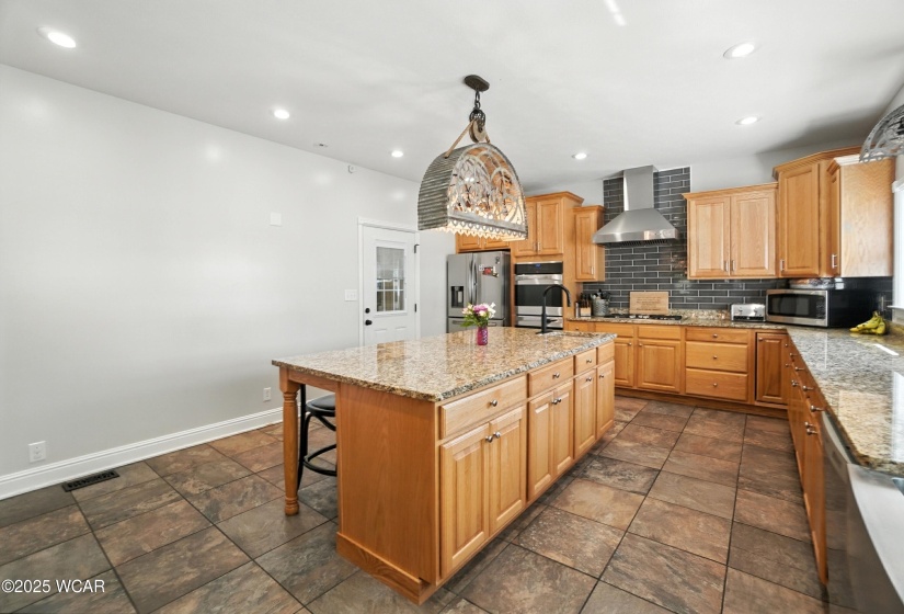 602 Murray Street, Wapakoneta, Ohio, 4 Bedrooms Bedrooms, ,3 BathroomsBathrooms,Residential,For Sale,Murray,308118