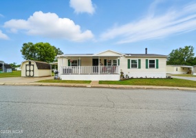 329 Eastwood Drive, Lima, Ohio, 3 Bedrooms Bedrooms, ,2 BathroomsBathrooms,Residential,For Sale,Eastwood,308119