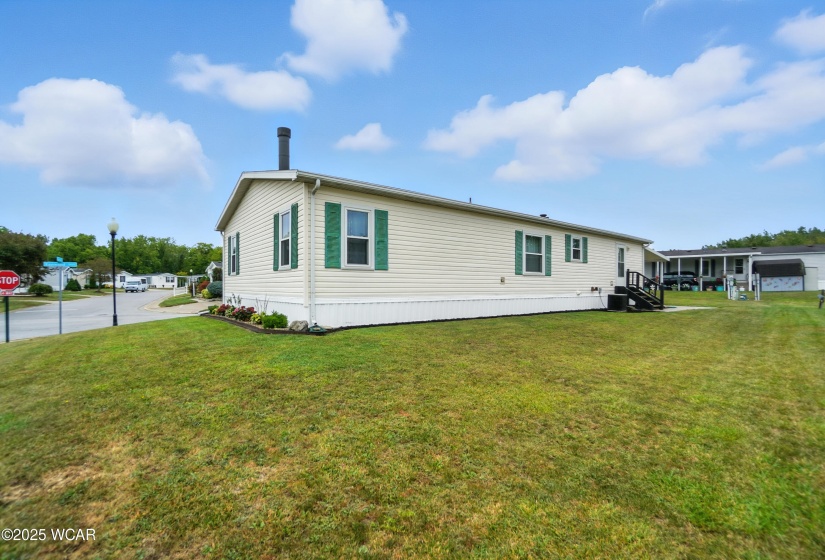 329 Eastwood Drive, Lima, Ohio, 3 Bedrooms Bedrooms, ,2 BathroomsBathrooms,Residential,For Sale,Eastwood,308119