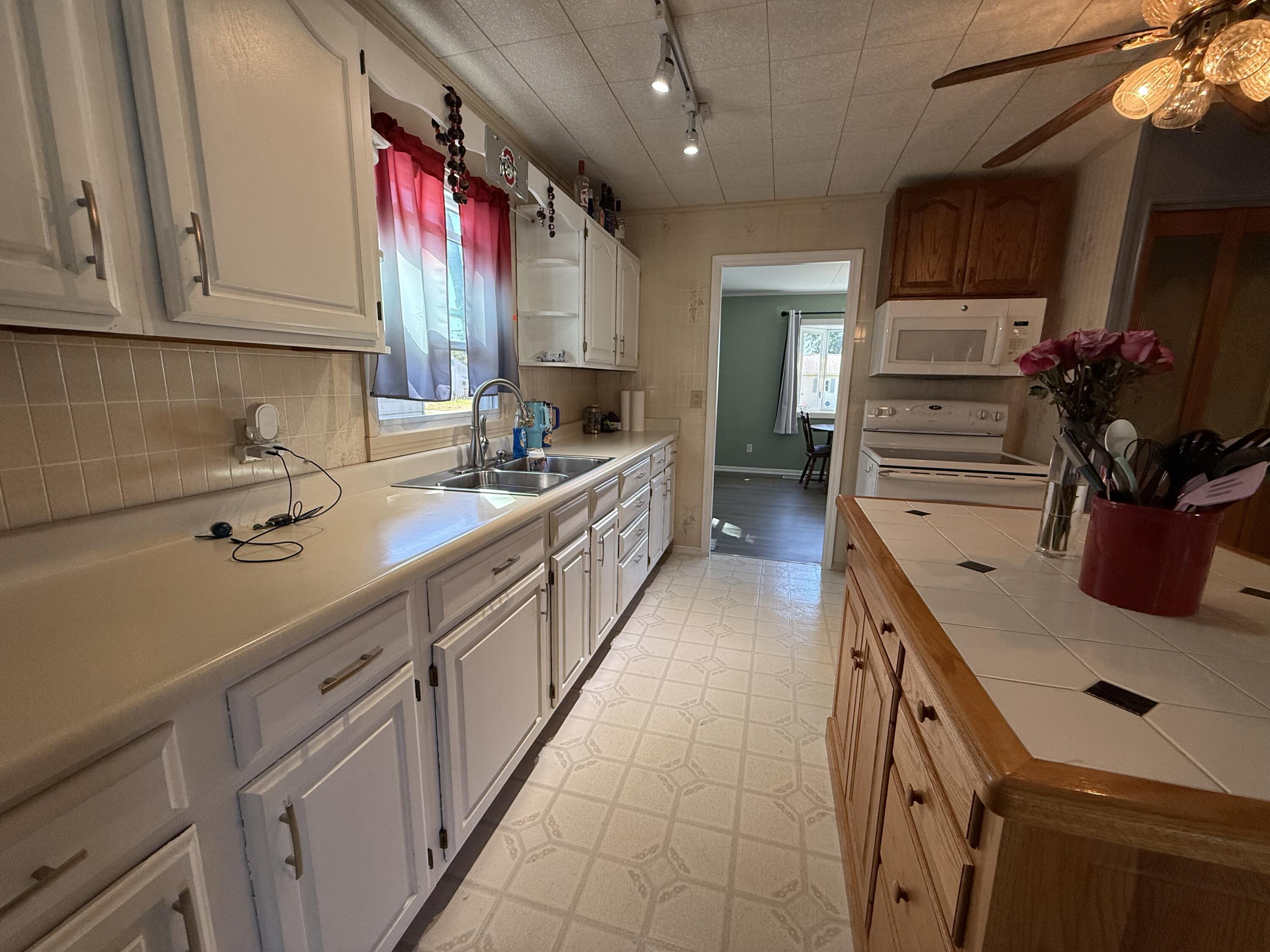 720 Mavor Street, Springfield, Ohio 45505