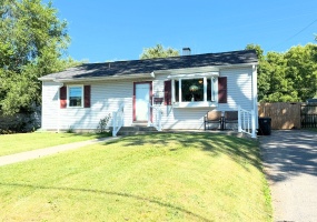 720 Mavor Street, Springfield, Ohio 45505, 2 Bedrooms Bedrooms, ,1 BathroomBathrooms,Residential,For Sale,Mavor,1041082