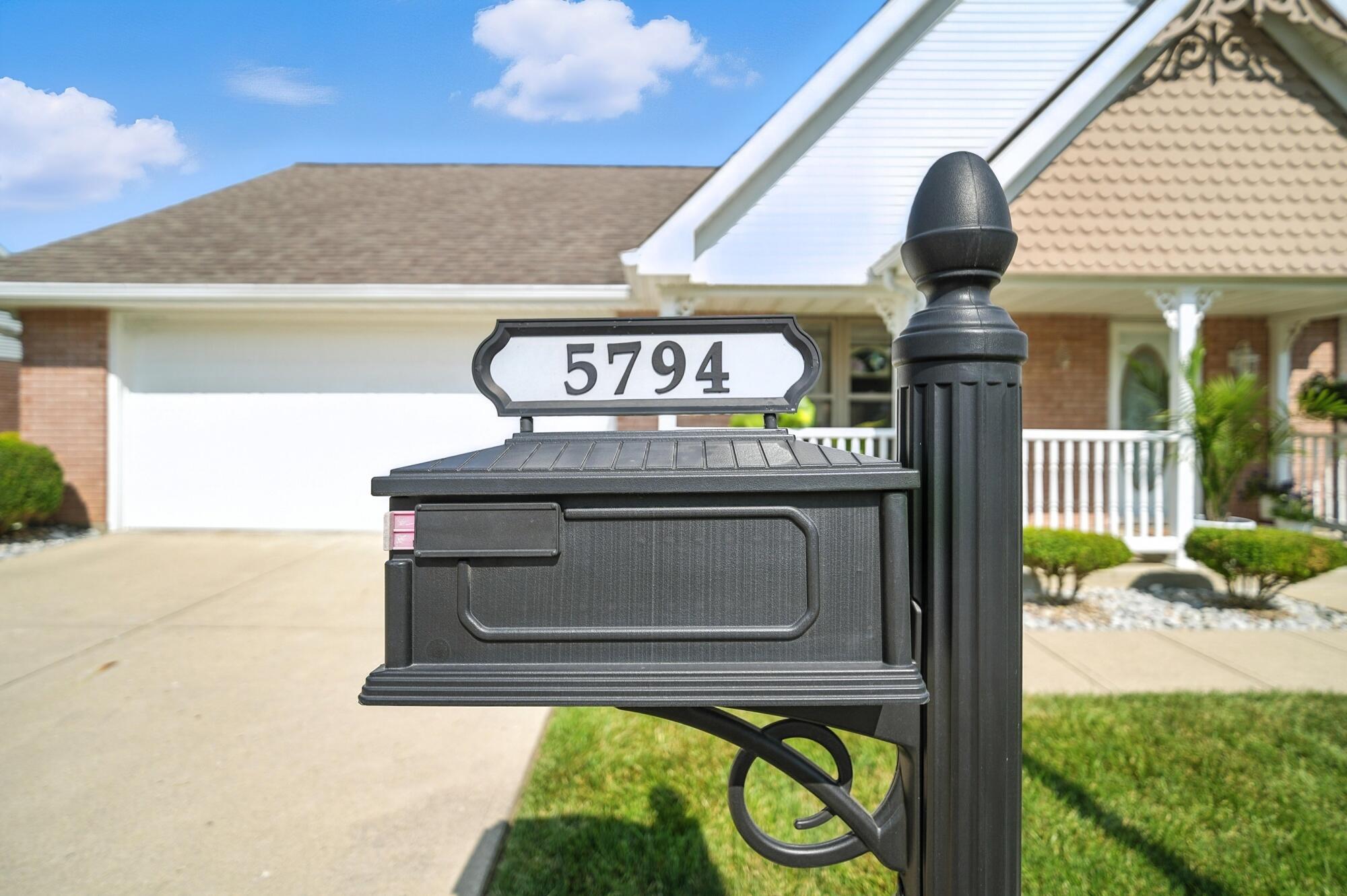 5794 Winfield Drive, Springfield, Ohio 45503