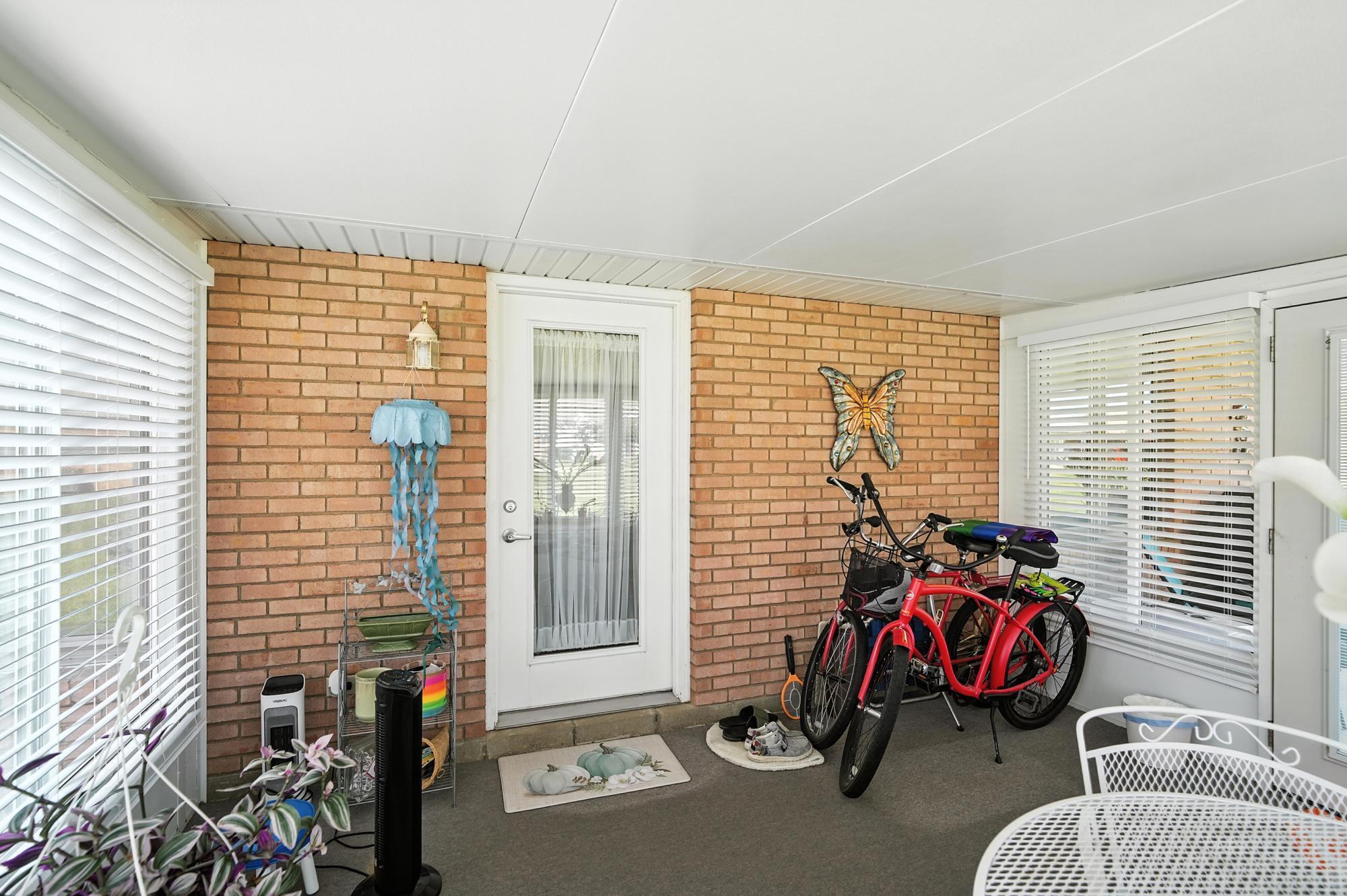 5794 Winfield Drive, Springfield, Ohio 45503