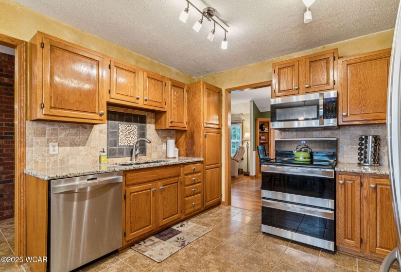8350 Swaney Road, Bluffton, Ohio, 3 Bedrooms Bedrooms, ,2 BathroomsBathrooms,Residential,For Sale,Swaney,308123
