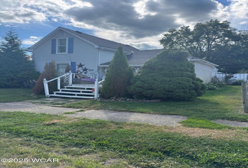 325 Kuert Avenue, Kenton, Ohio, 3 Bedrooms Bedrooms, ,1 BathroomBathrooms,Residential,For Sale,Kuert,308124