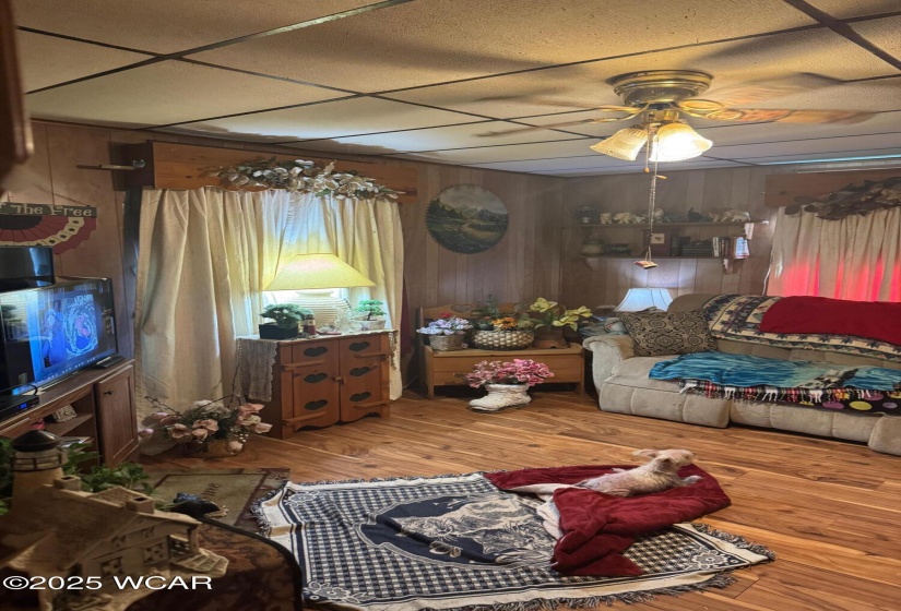 325 Kuert Avenue, Kenton, Ohio, 3 Bedrooms Bedrooms, ,1 BathroomBathrooms,Residential,For Sale,Kuert,308124