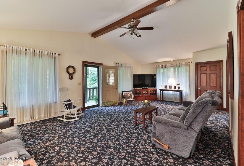 21015 Fairmount Road, Wapakoneta, Ohio, 3 Bedrooms Bedrooms, ,1 BathroomBathrooms,Residential,For Sale,Fairmount,308125