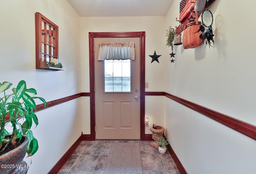 21015 Fairmount Road, Wapakoneta, Ohio, 3 Bedrooms Bedrooms, ,1 BathroomBathrooms,Residential,For Sale,Fairmount,308125