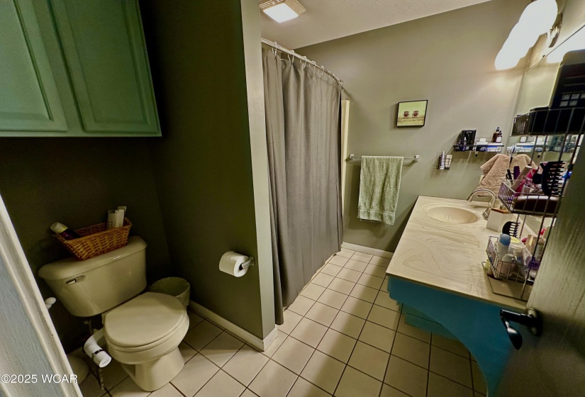 4510 Meadow View Drive, Lima, Ohio, 3 Bedrooms Bedrooms, ,2 BathroomsBathrooms,Residential,For Sale,Meadow View,308127