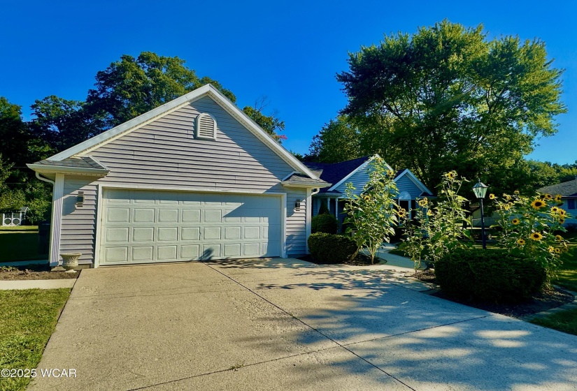 4510 Meadow View Drive, Lima, Ohio, 3 Bedrooms Bedrooms, ,2 BathroomsBathrooms,Residential,For Sale,Meadow View,308127