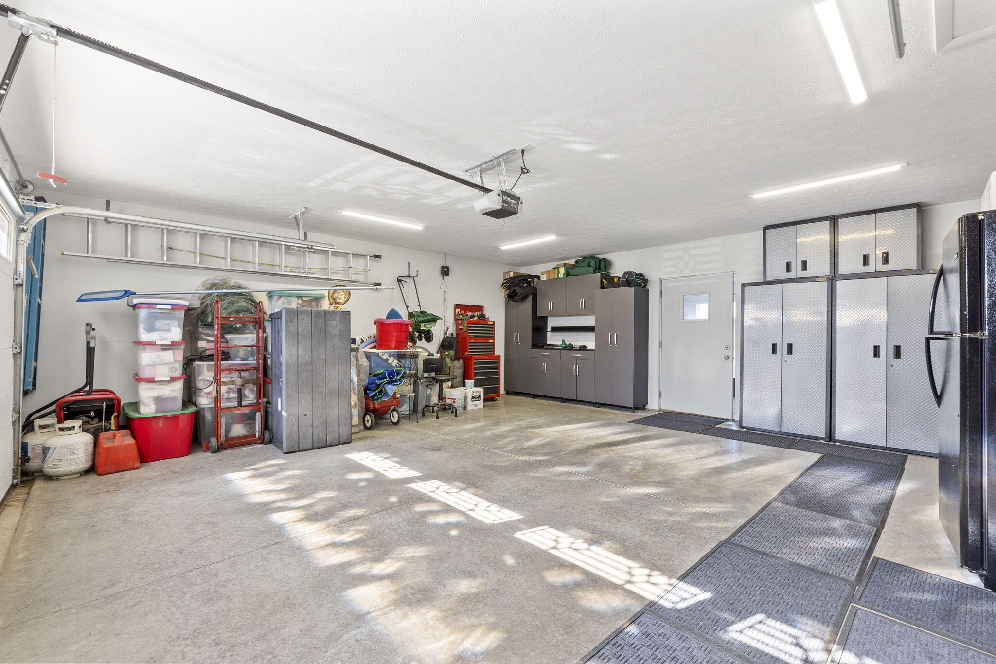935 Sylvan Shores Drive, South Vienna, Ohio 45369