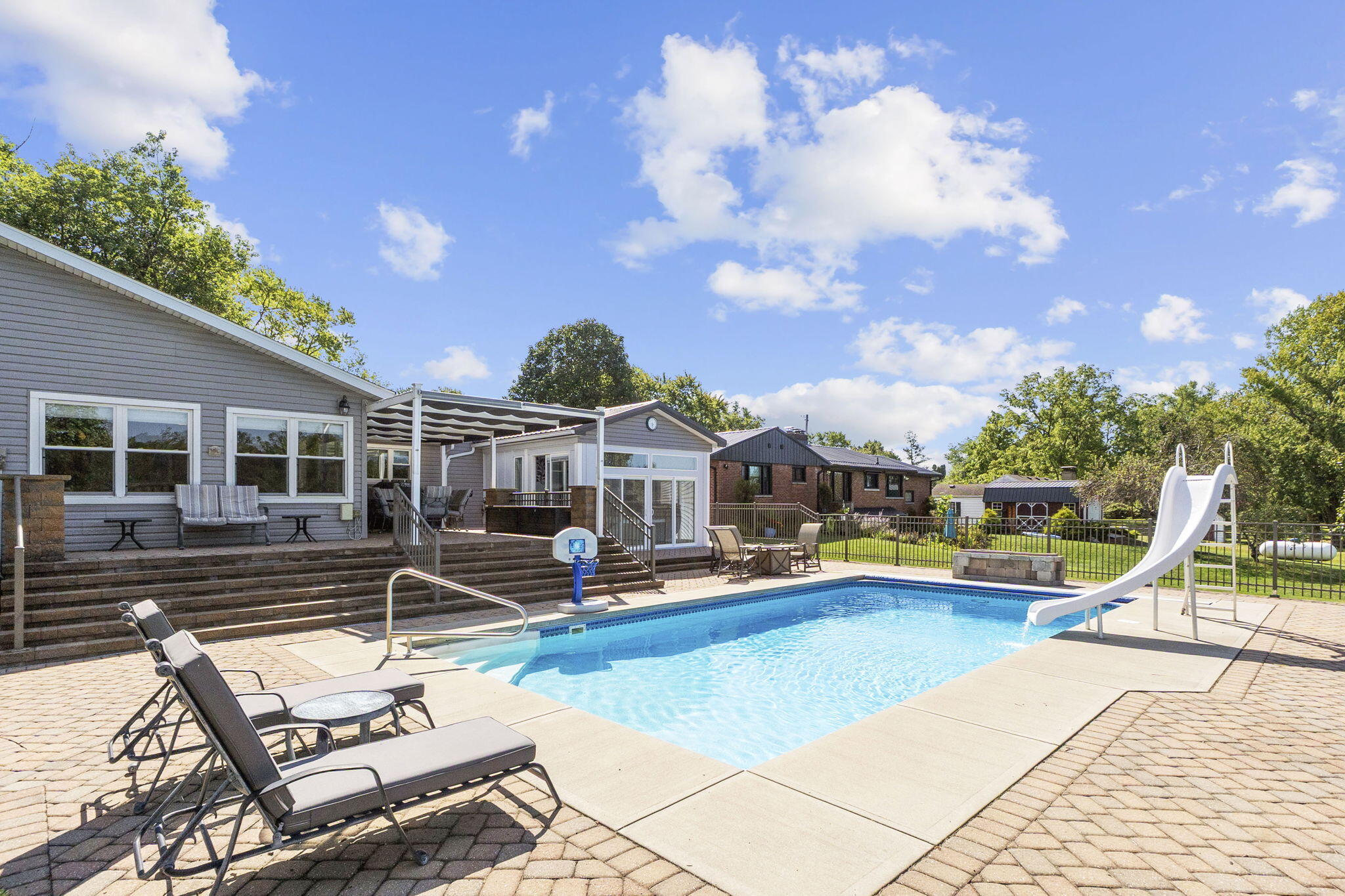 935 Sylvan Shores Drive, South Vienna, Ohio 45369