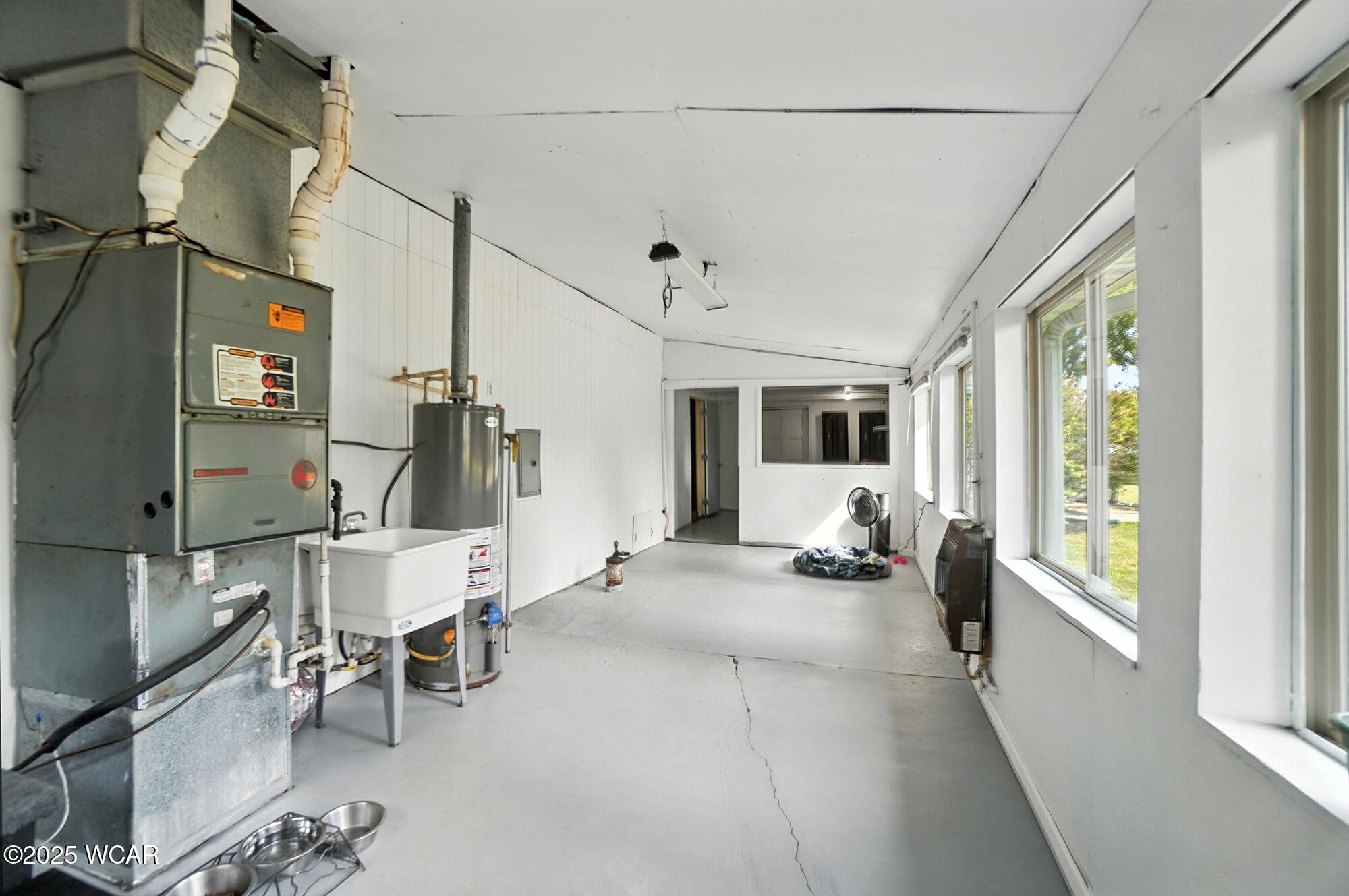 220 Parklane Dr., Cairo, Ohio