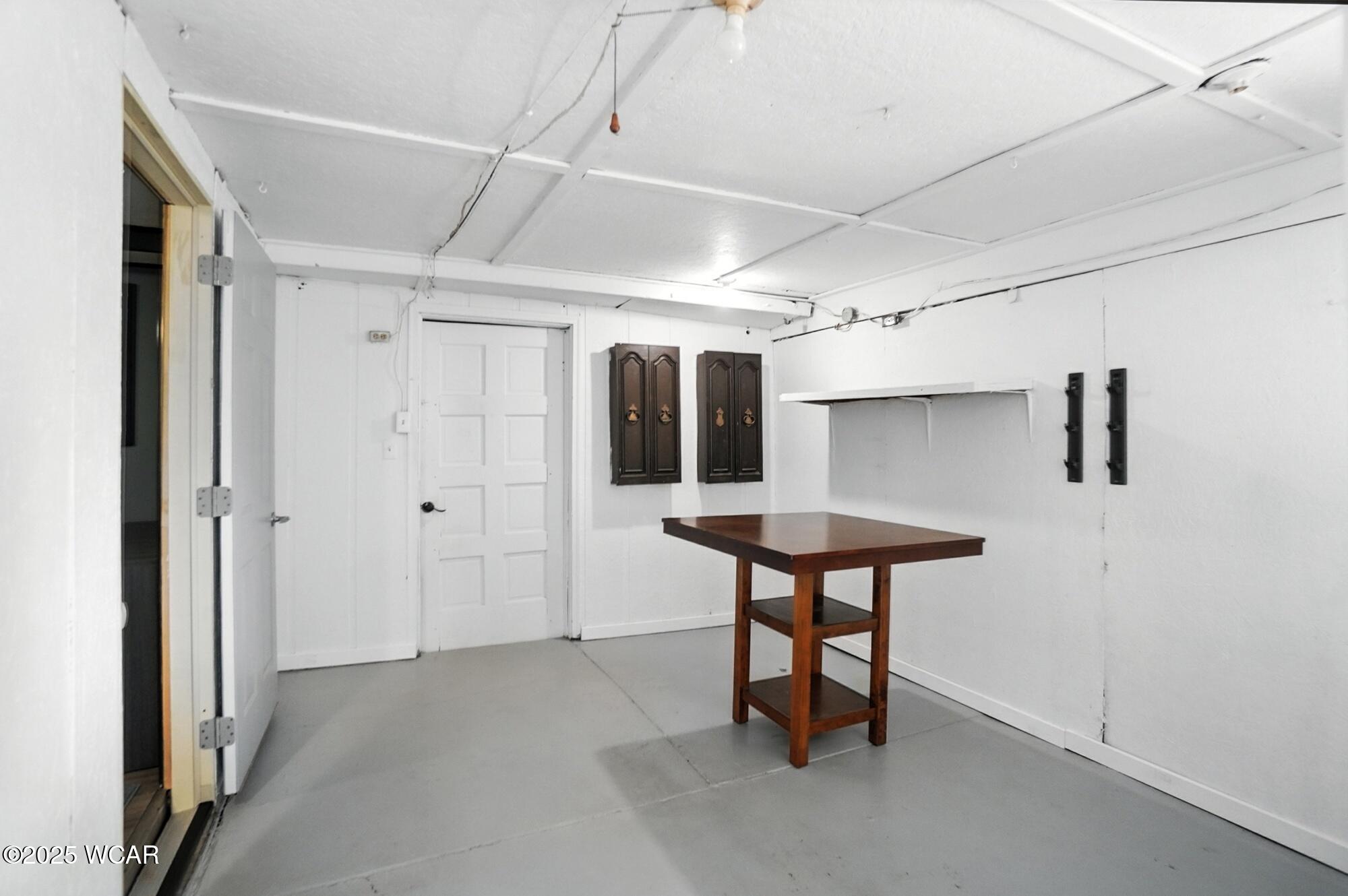 220 Parklane Dr., Cairo, Ohio