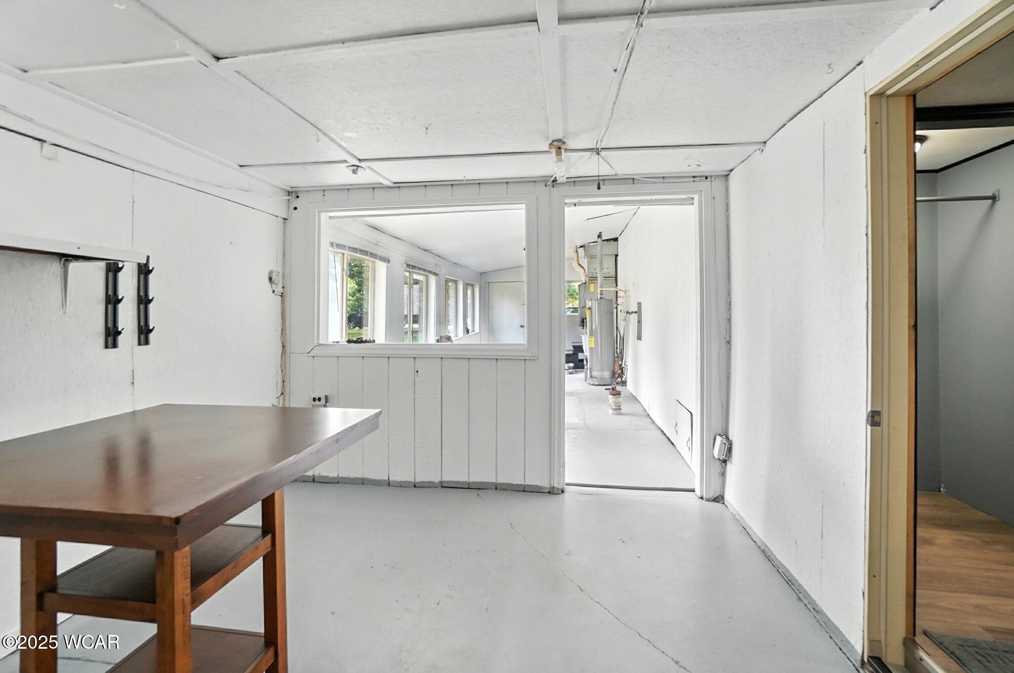 220 Parklane Dr., Cairo, Ohio