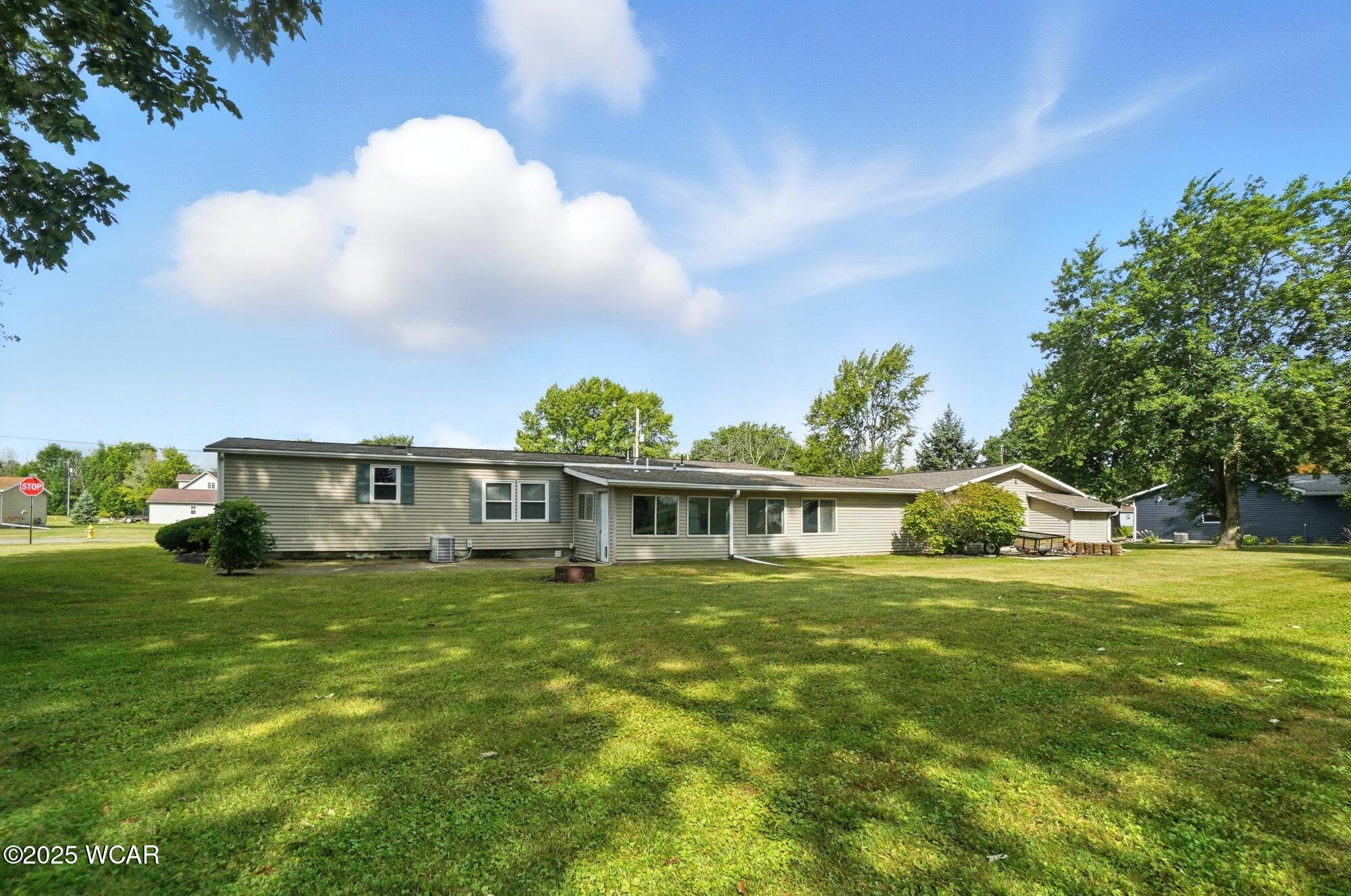 220 Parklane Dr., Cairo, Ohio