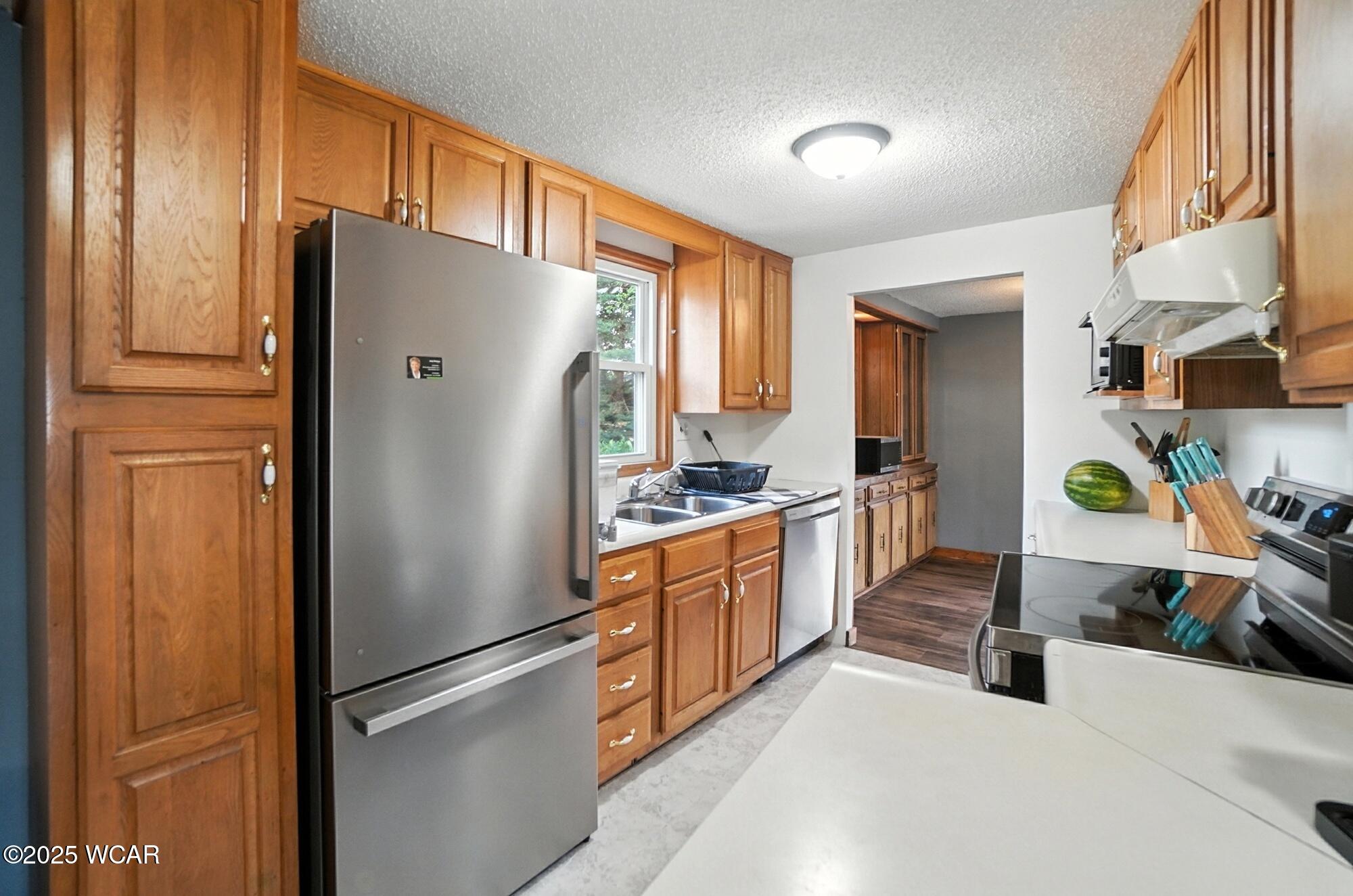 220 Parklane Dr., Cairo, Ohio