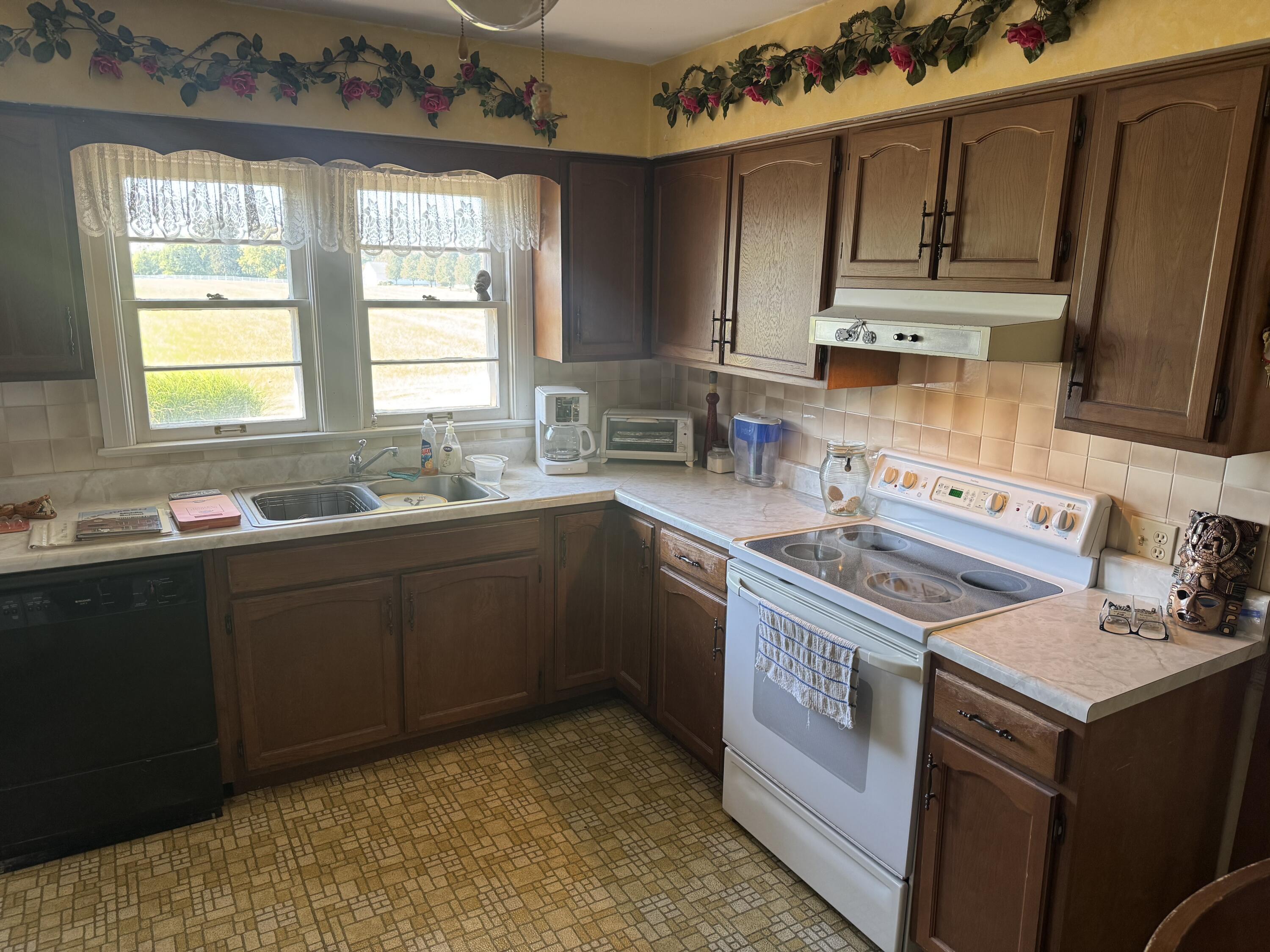 5095 National Road, Springfield, Ohio 45504