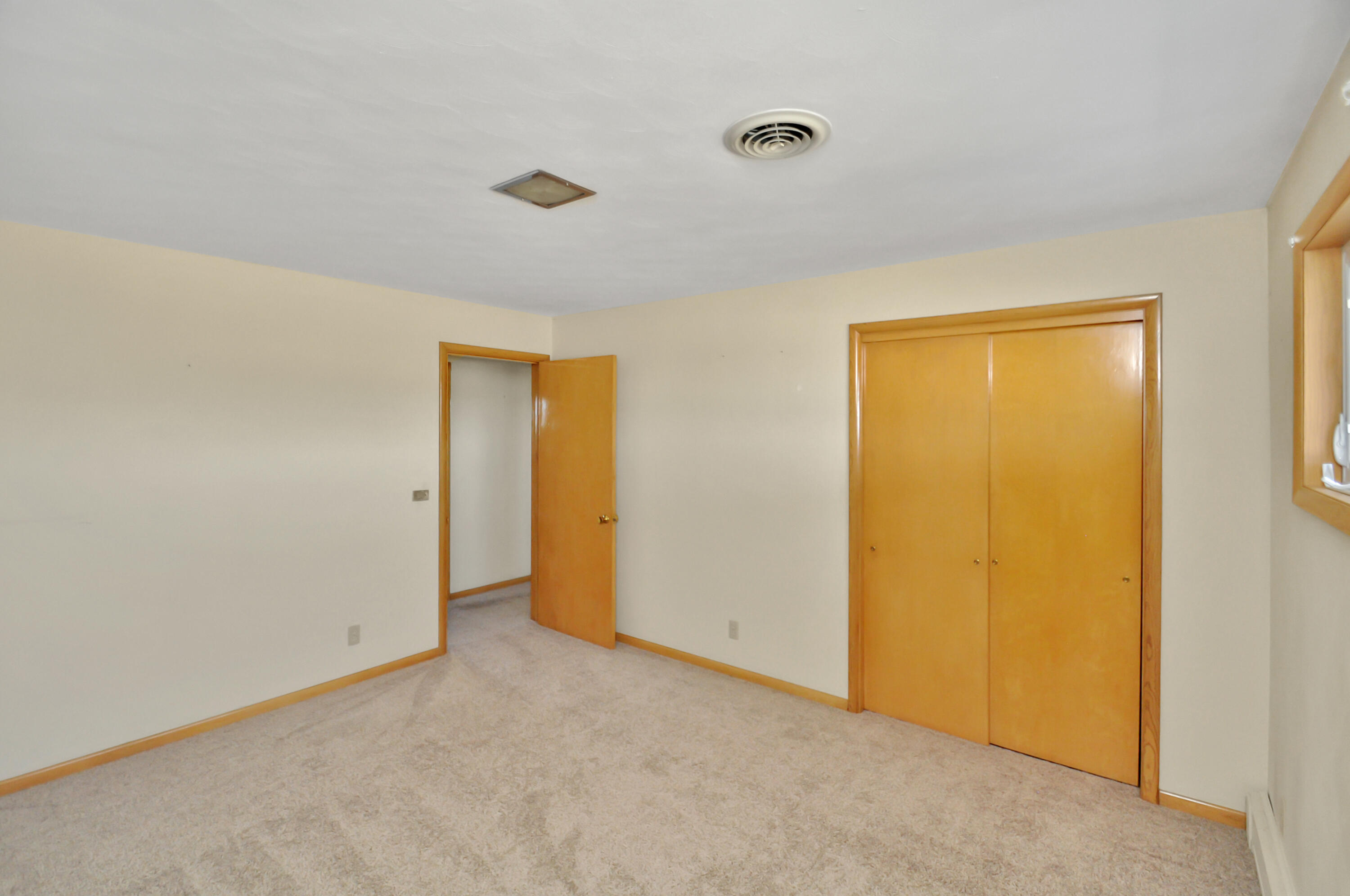 3709 Rossburg Lightsville Road, Rossburg, Ohio 45362