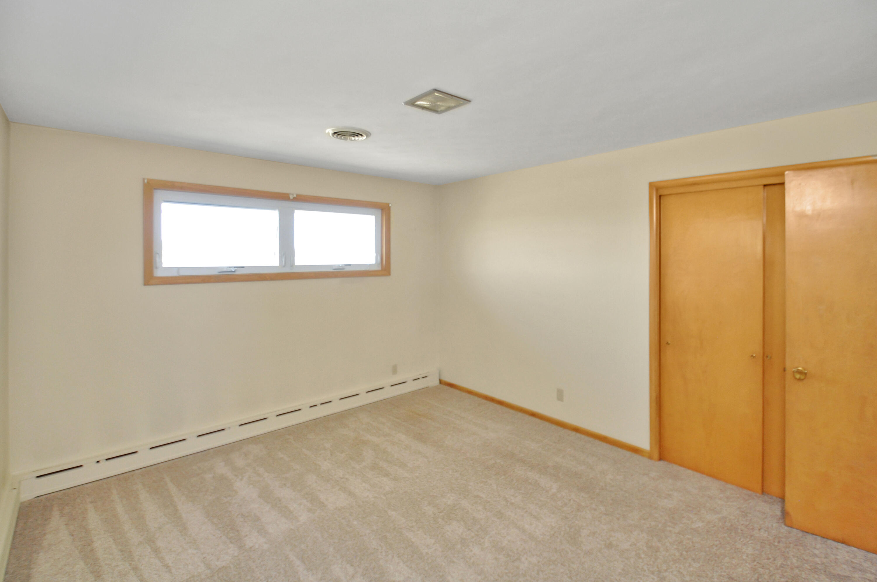 3709 Rossburg Lightsville Road, Rossburg, Ohio 45362