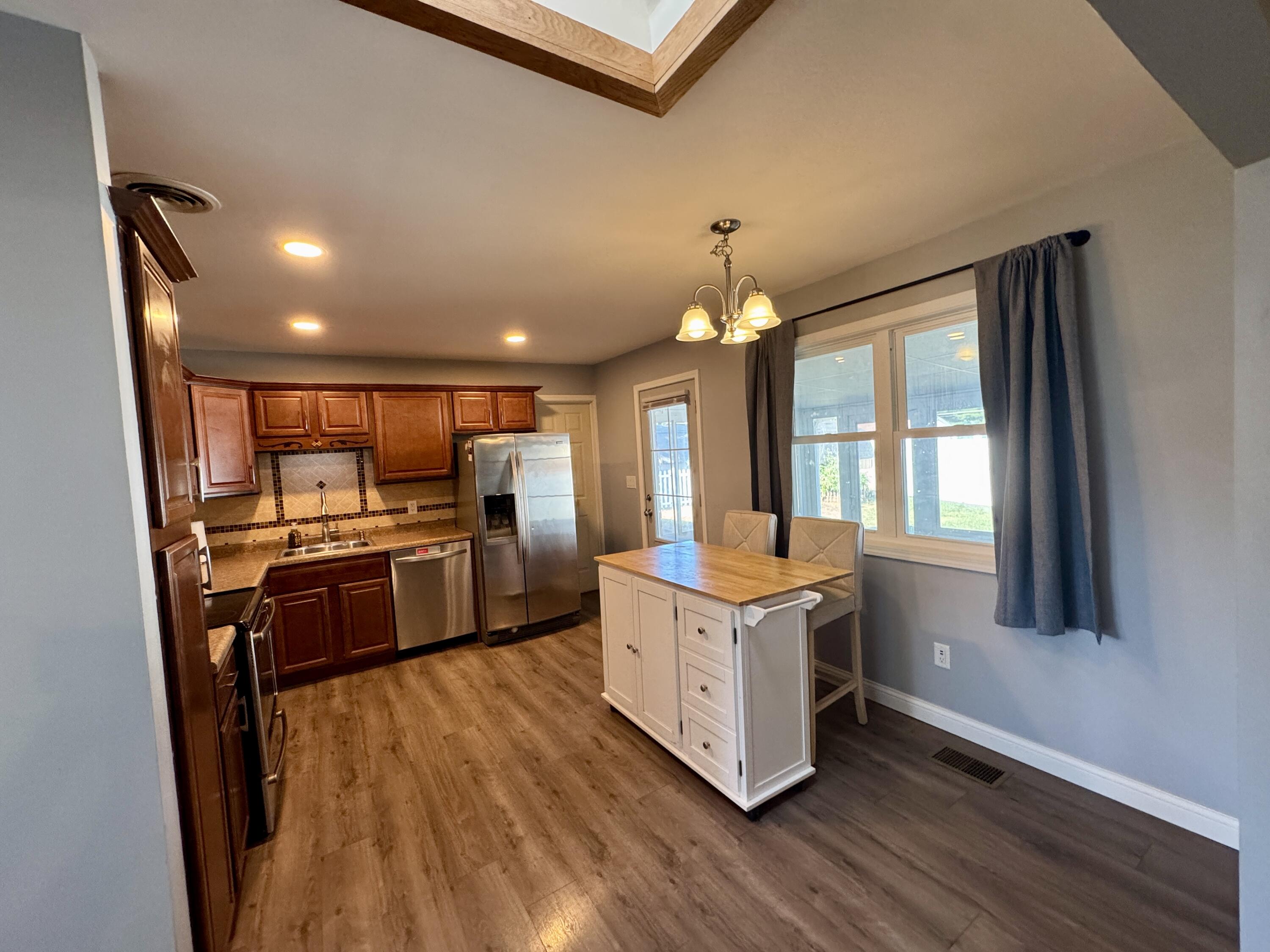 809 Candlewood Boulevard, Piqua, Ohio 45356