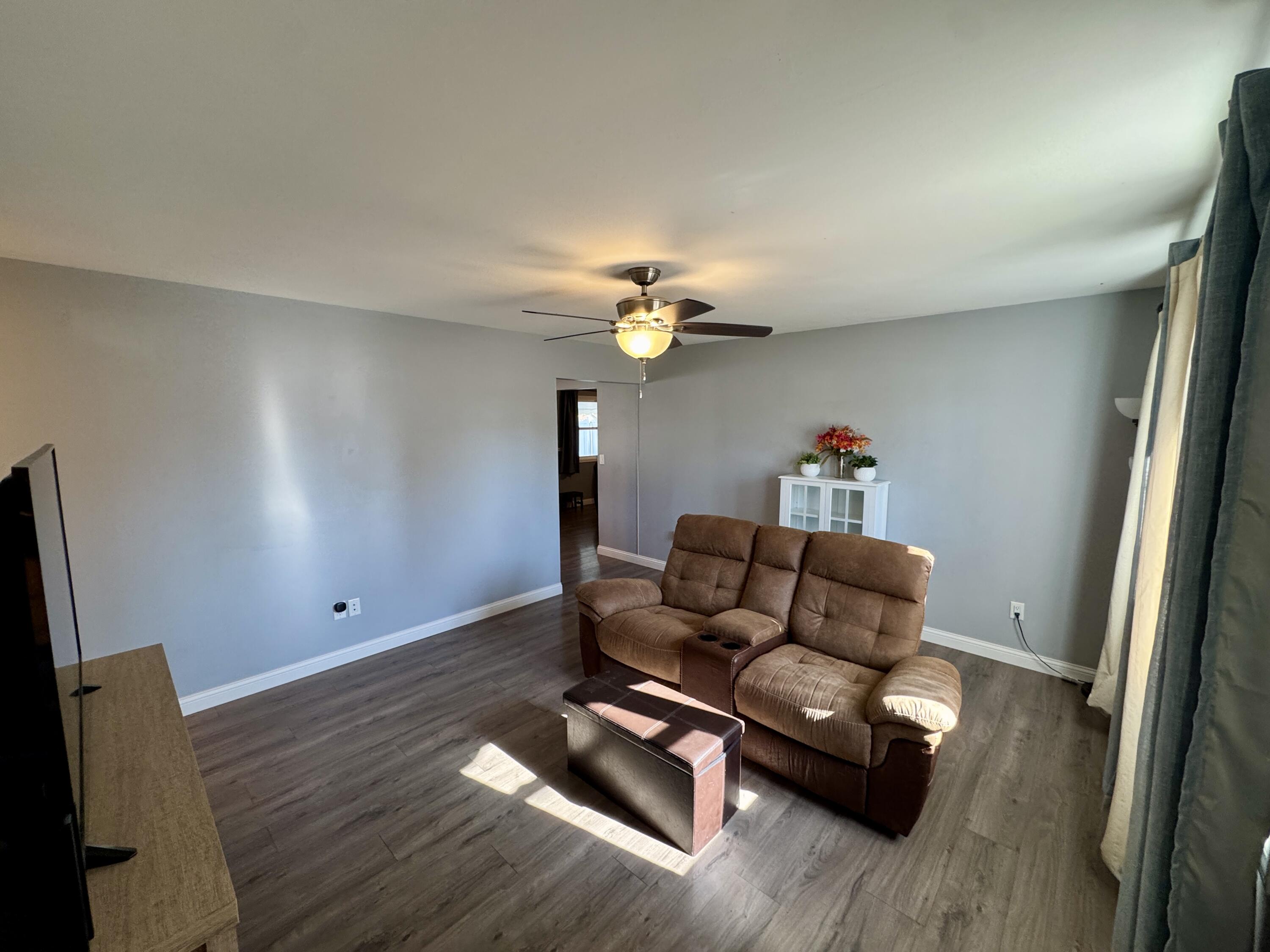 809 Candlewood Boulevard, Piqua, Ohio 45356