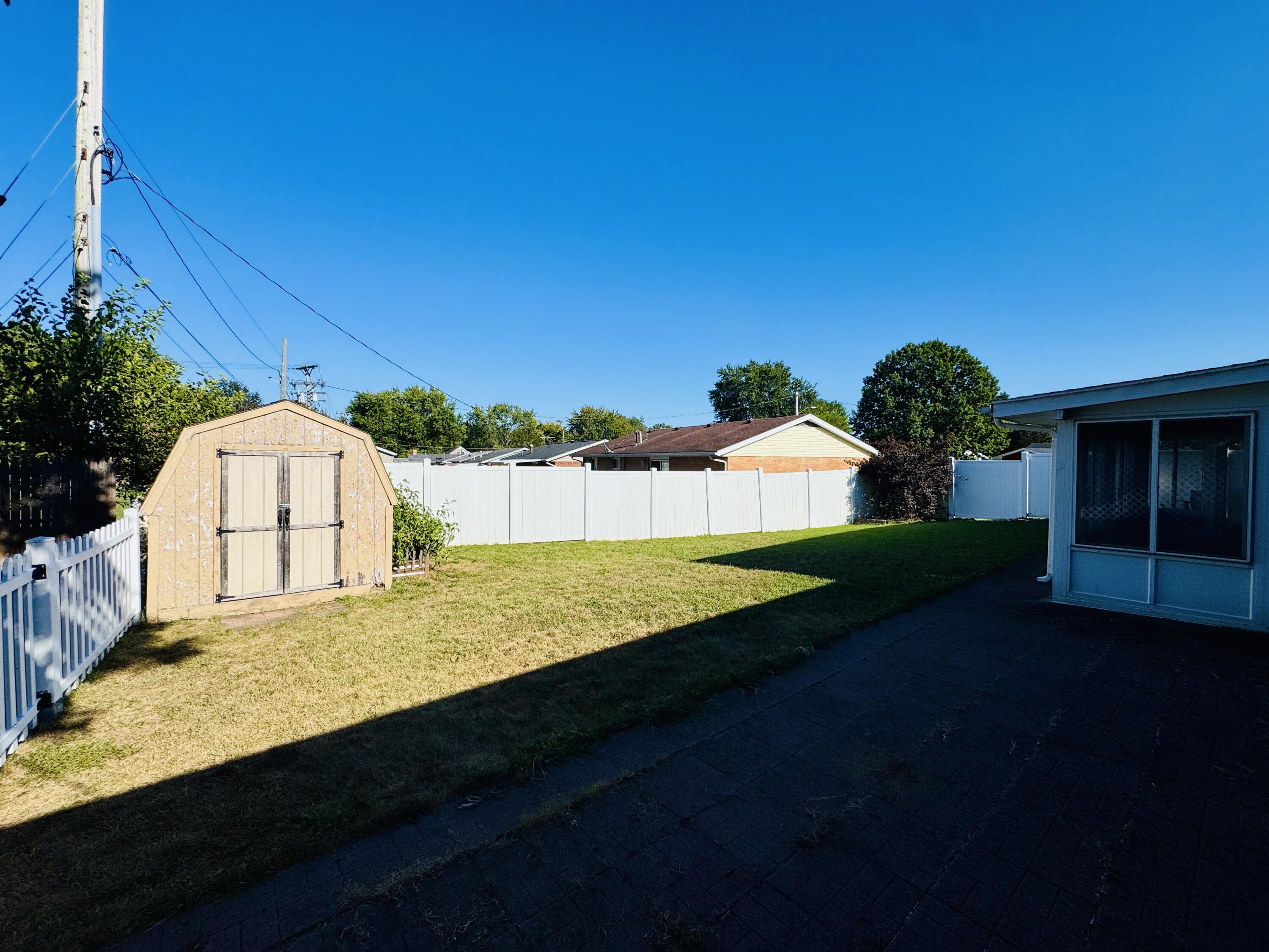 809 Candlewood Boulevard, Piqua, Ohio 45356