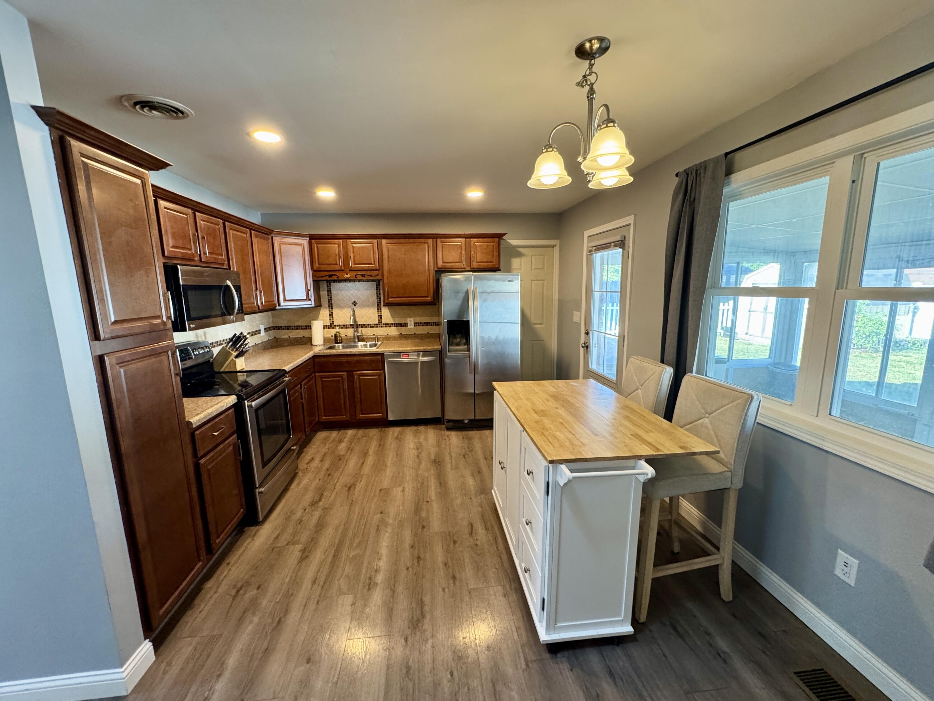 809 Candlewood Boulevard, Piqua, Ohio 45356