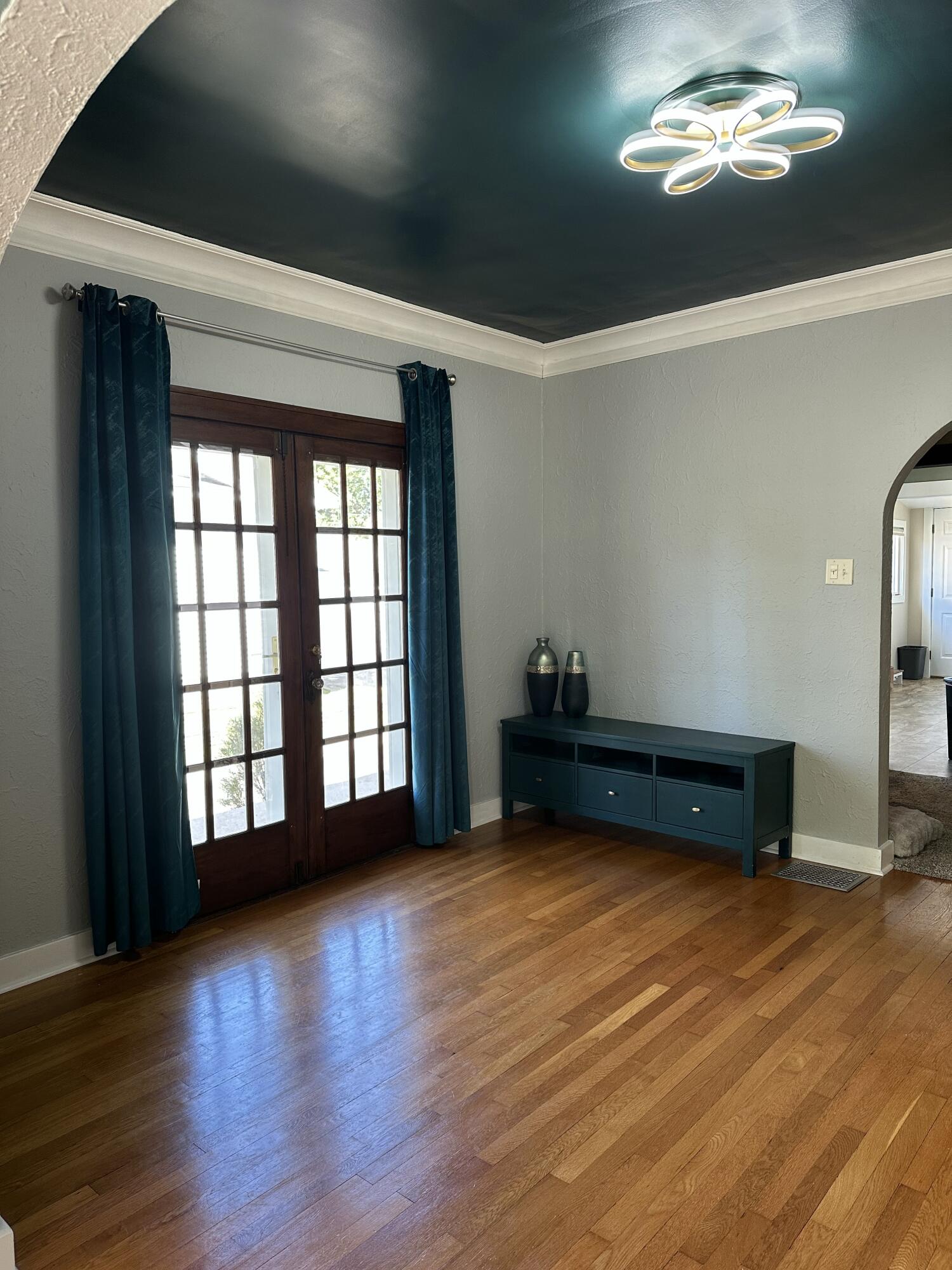 830 Chestnut Avenue, Sidney, Ohio 45365