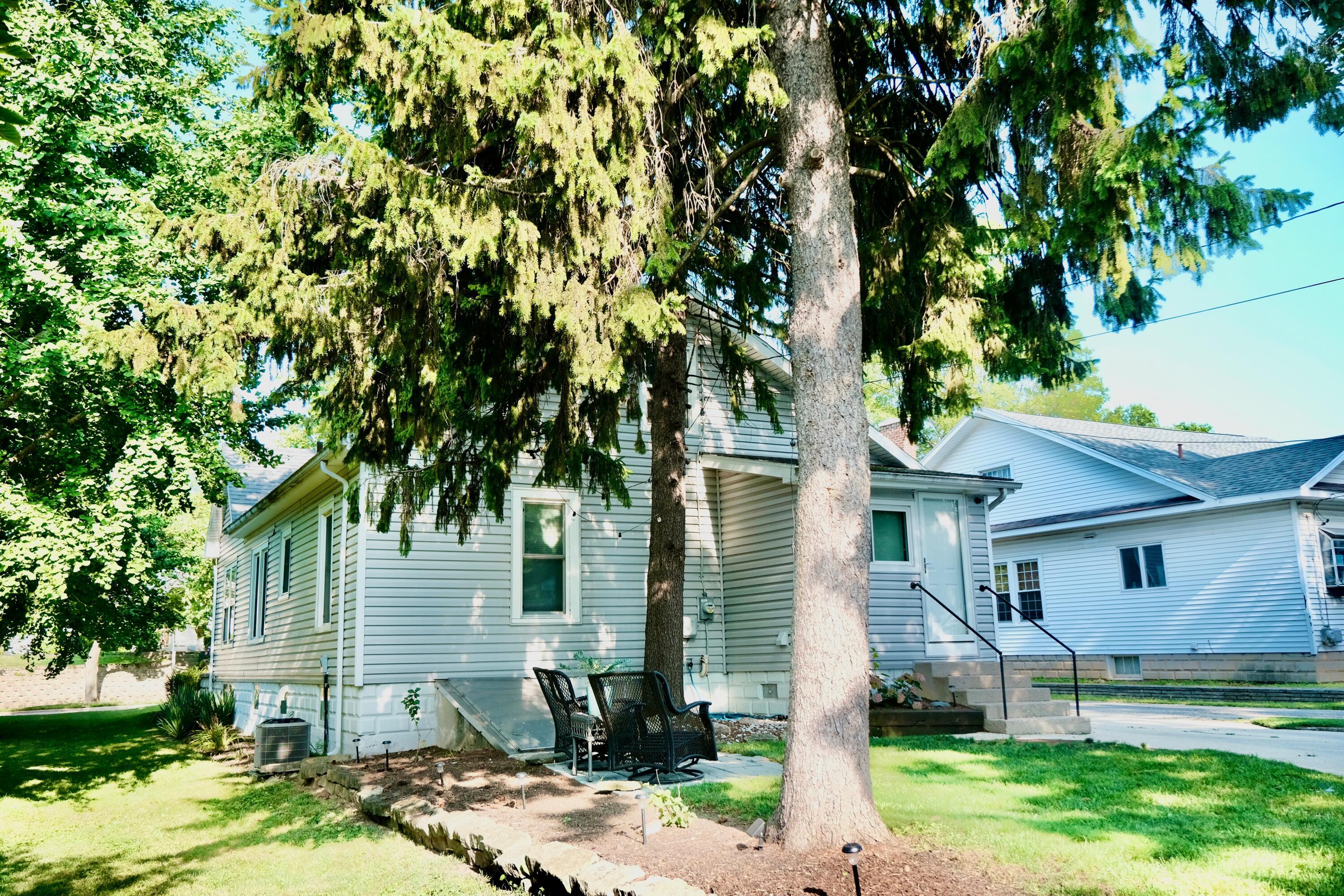 830 Chestnut Avenue, Sidney, Ohio 45365