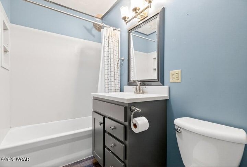 503 Main Street, Jackson Center, Ohio, 3 Bedrooms Bedrooms, ,1 BathroomBathrooms,Residential,For Sale,Main,308141